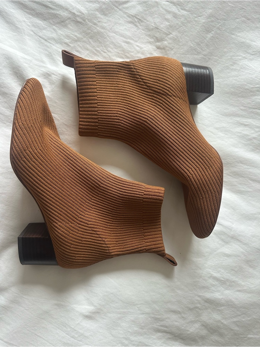 Everlane Ribbed Knit Ankle Booties in Brown